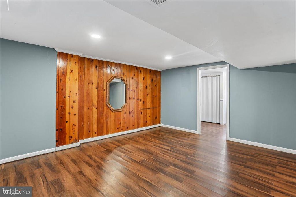 Image 52 of property listing at 12218 CONNECTICUT AVE, Silver Spring, MD 20902