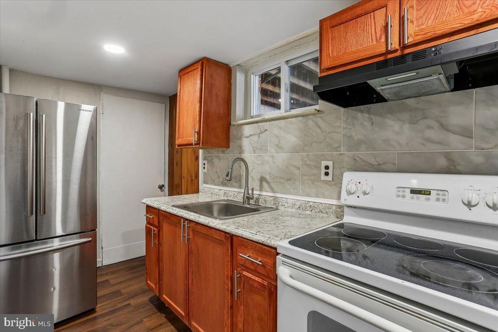 Image 57 of property listing at 12218 CONNECTICUT AVE, Silver Spring, MD 20902