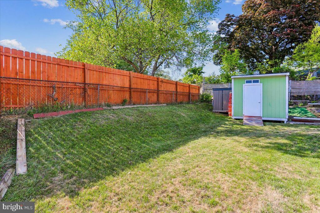 Image 68 of property listing at 12218 CONNECTICUT AVE, Silver Spring, MD 20902