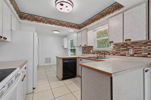 3341 NW 44TH COURT, Ocala, FL 34482