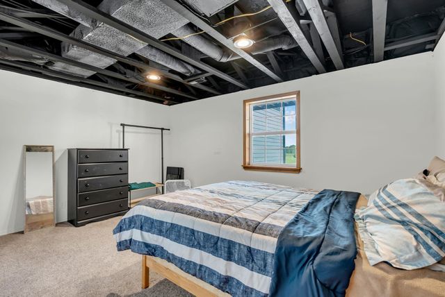 6330 SE 84th St, Newton, KS 67114