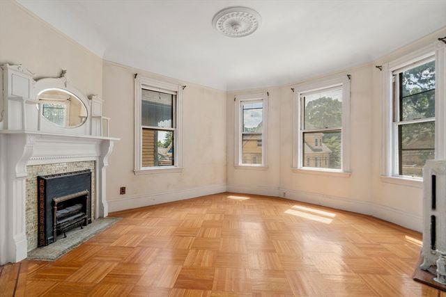 28 Boylston 2, Boston, MA 02130
