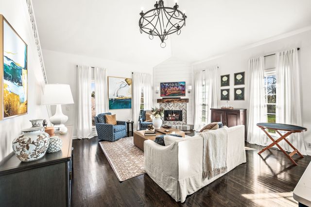 9571 Jockey Club Ln, Brentwood, TN 37027