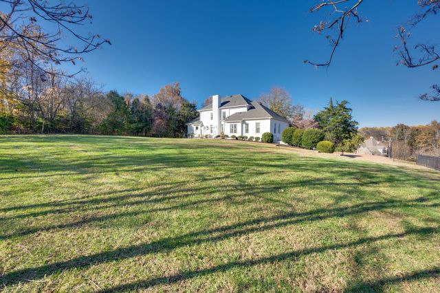 9571 Jockey Club Ln, Brentwood, TN 37027