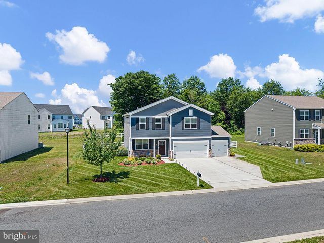879 RED MAPLE RD, Smyrna, DE 19977