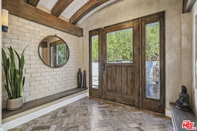 3631 SERRA Road, Malibu, CA 90265