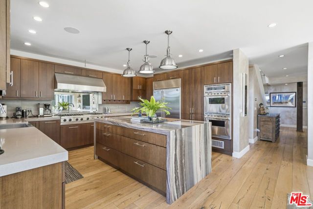 3631 SERRA Road, Malibu, CA 90265