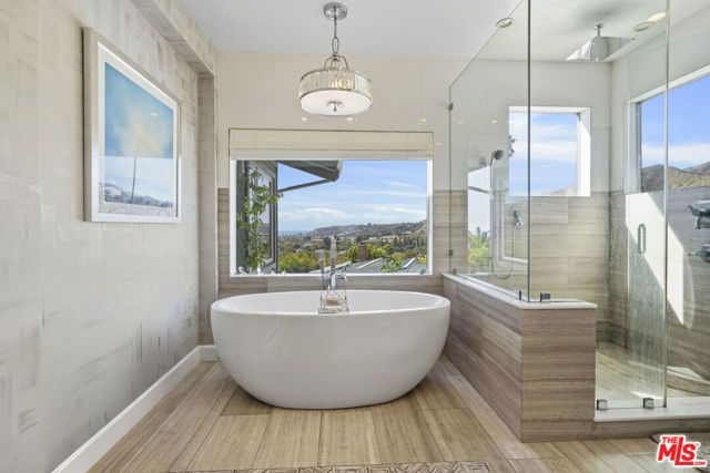 3631 SERRA Road, Malibu, CA 90265