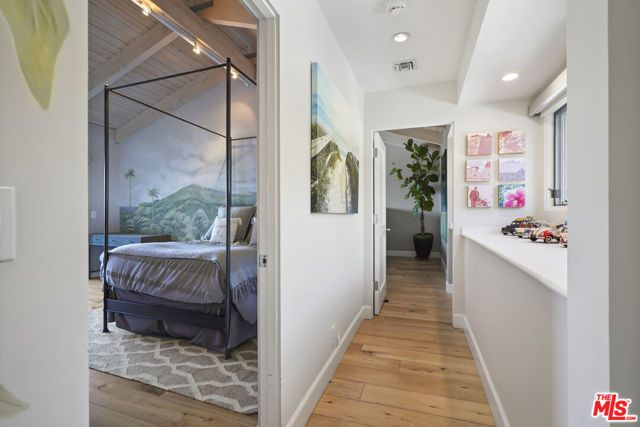 3631 SERRA Road, Malibu, CA 90265