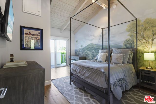 3631 SERRA Road, Malibu, CA 90265