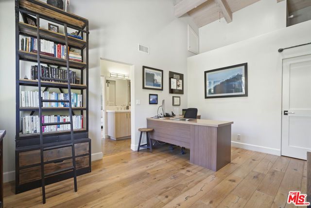 3631 SERRA Road, Malibu, CA 90265
