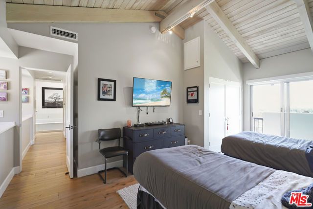 3631 SERRA Road, Malibu, CA 90265