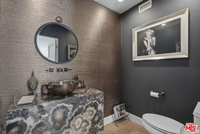 3631 SERRA Road, Malibu, CA 90265