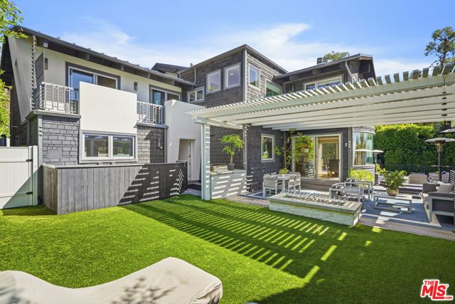 3631 SERRA Road, Malibu, CA 90265