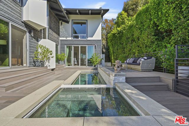 3631 SERRA Road, Malibu, CA 90265