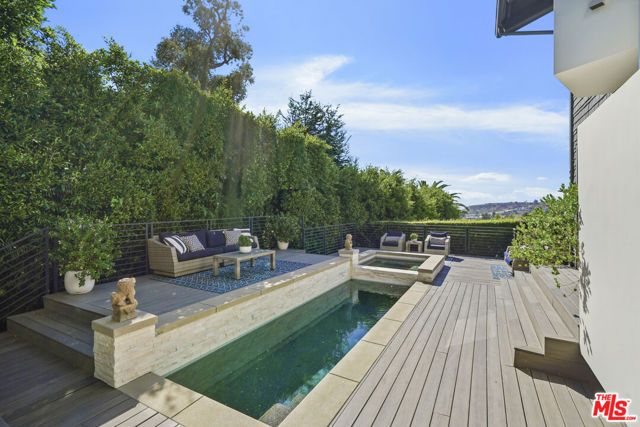 3631 SERRA Road, Malibu, CA 90265