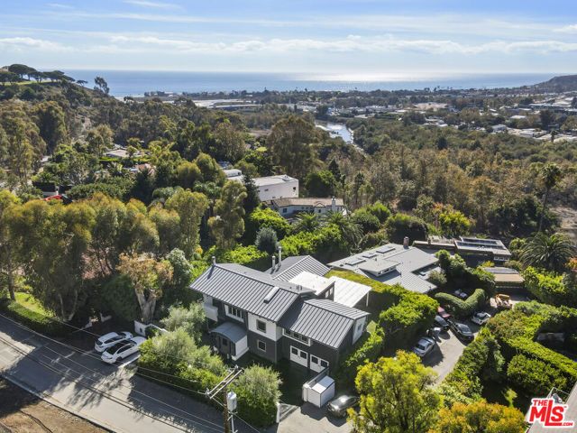 3631 SERRA Road, Malibu, CA 90265
