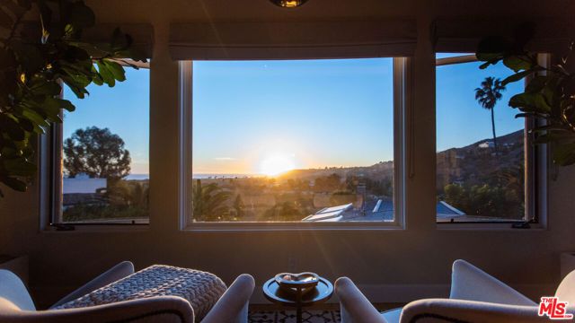 3631 SERRA Road, Malibu, CA 90265