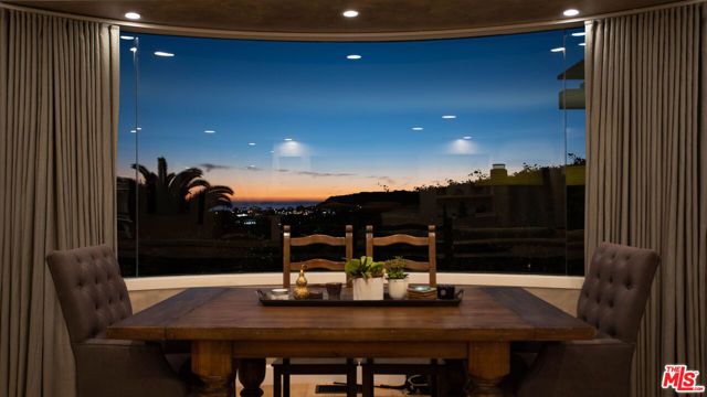 3631 SERRA Road, Malibu, CA 90265