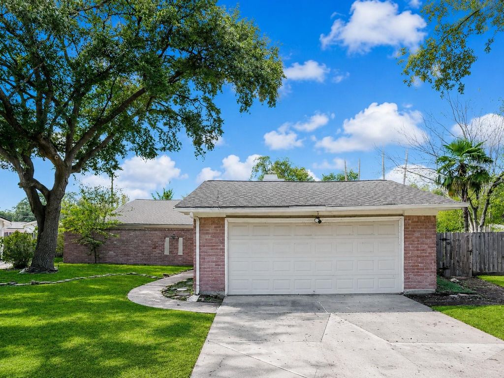 14918 Thorough Good Lane, Houston, TX 77084