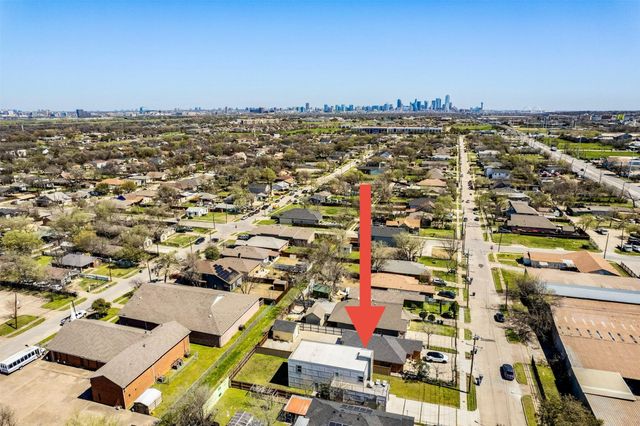 3725 Toronto Street, Dallas, TX 75212