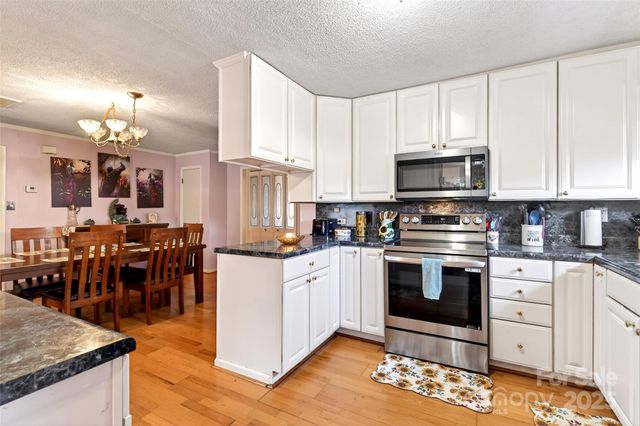 60 Greenwood Drive, Marion, NC 28752