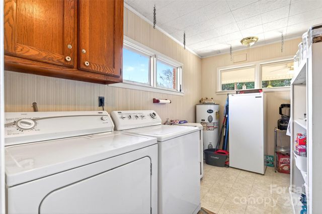 60 Greenwood Drive, Marion, NC 28752