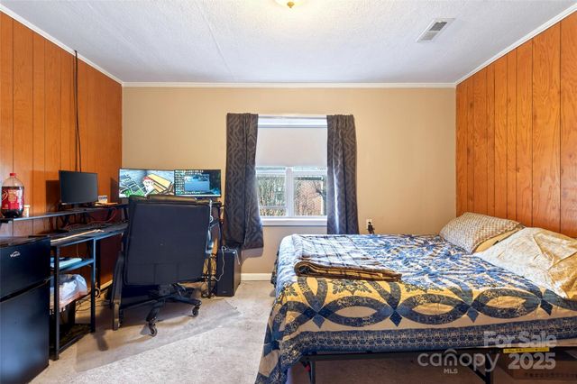 60 Greenwood Drive, Marion, NC 28752