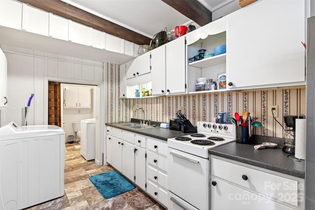 60 Greenwood Drive, Marion, NC 28752