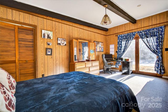 60 Greenwood Drive, Marion, NC 28752