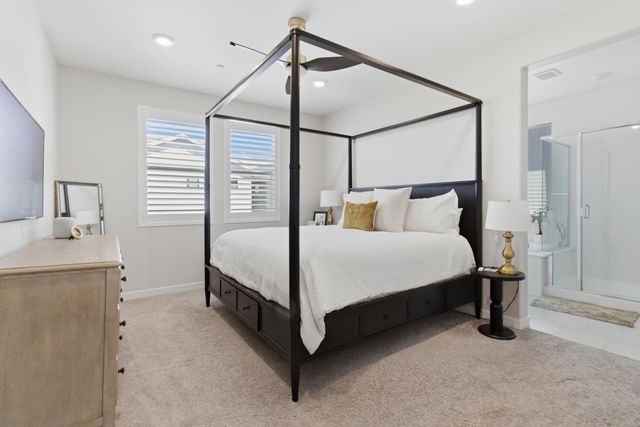 2949 Grassy Bank Ave, Sacramento, CA 95833