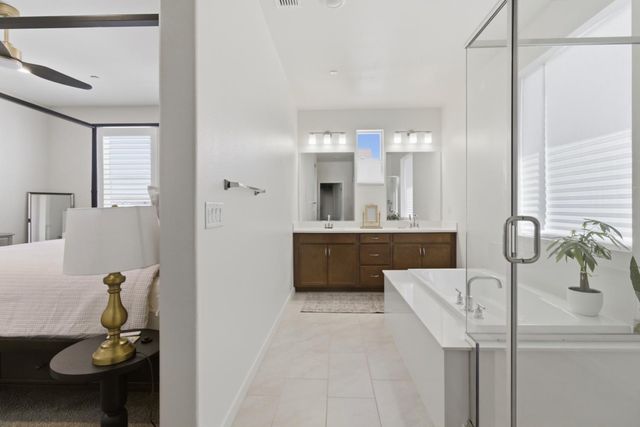 2949 Grassy Bank Ave, Sacramento, CA 95833