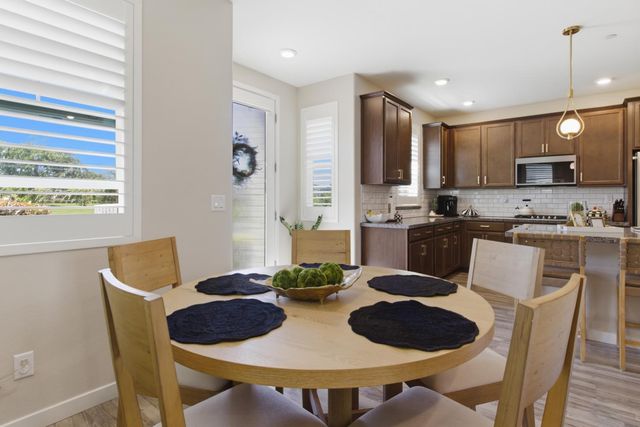 2949 Grassy Bank Ave, Sacramento, CA 95833