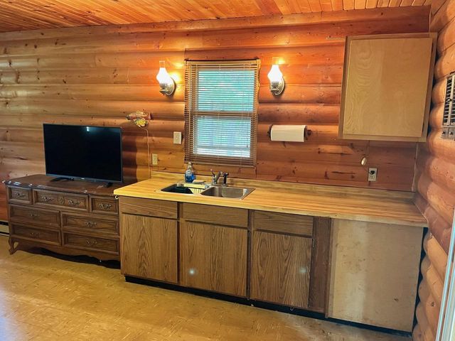 1738 20th Avenue, Arkdale, WI 54613