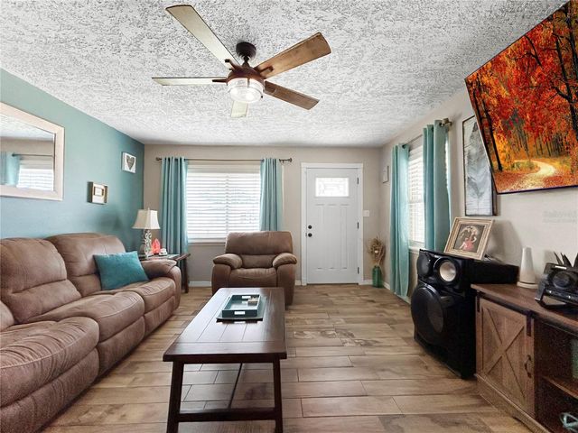 2307 EMORY AVENUE, Bradenton, FL 34207