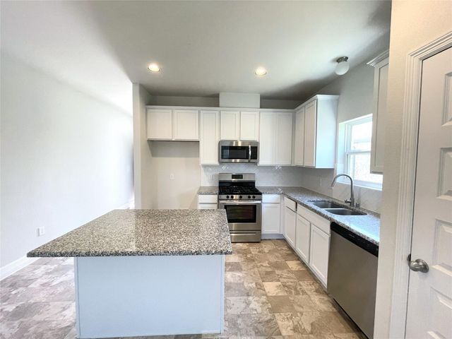 3310 Aster Meadow Way, Richmond, TX 77406