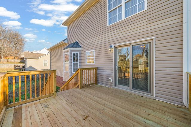 1477 Cedar Springs Cir, Clarksville, TN 37042