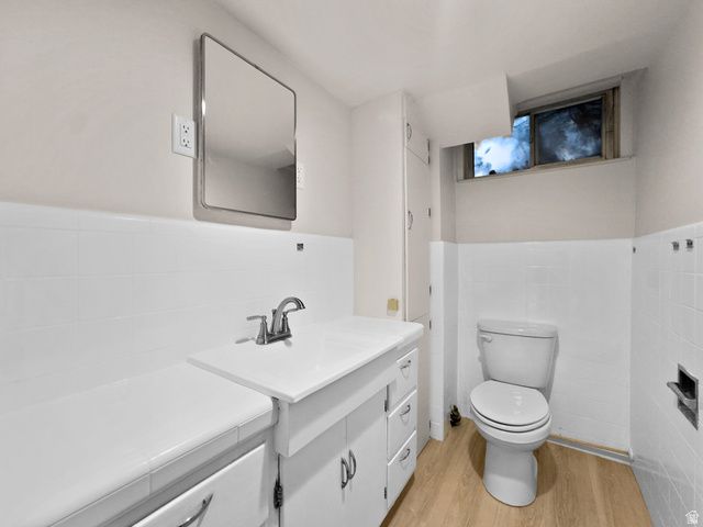 53 W 1800 S, Bountiful, UT 84010