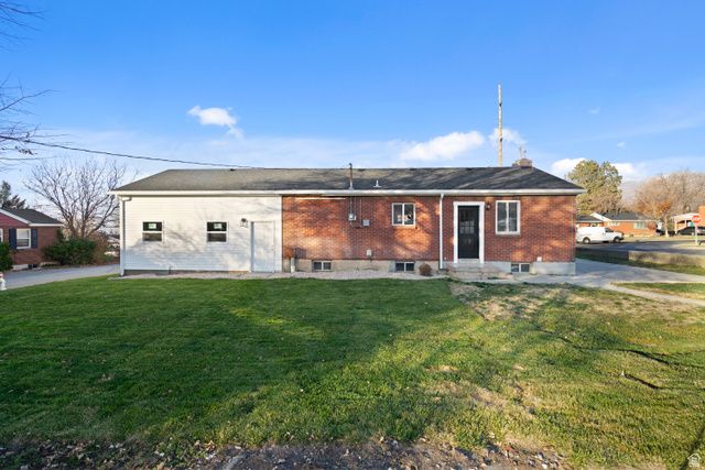 53 W 1800 S, Bountiful, UT 84010