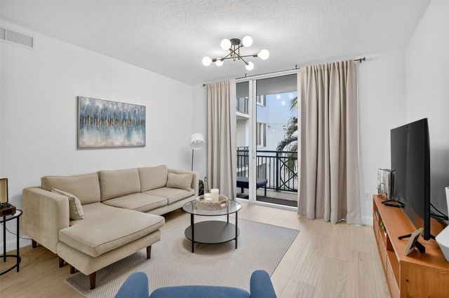 510 NW 84th Avenue 342, Plantation, FL 33324