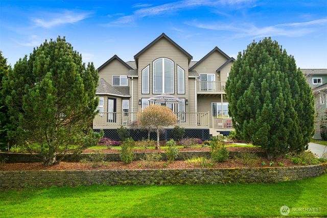 6934 Holeman Avenue, Blaine, WA 98230