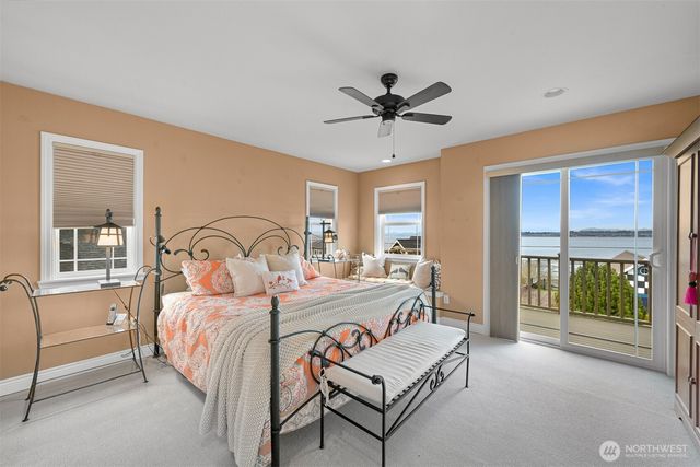 6934 Holeman Avenue, Blaine, WA 98230