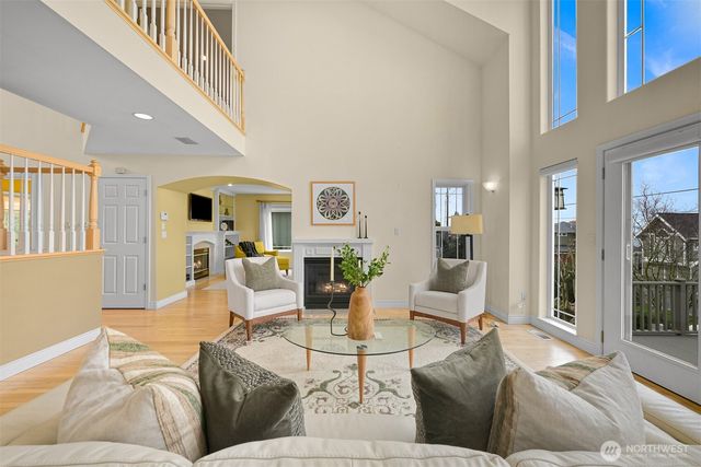 6934 Holeman Avenue, Blaine, WA 98230