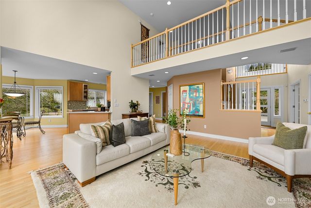 6934 Holeman Avenue, Blaine, WA 98230