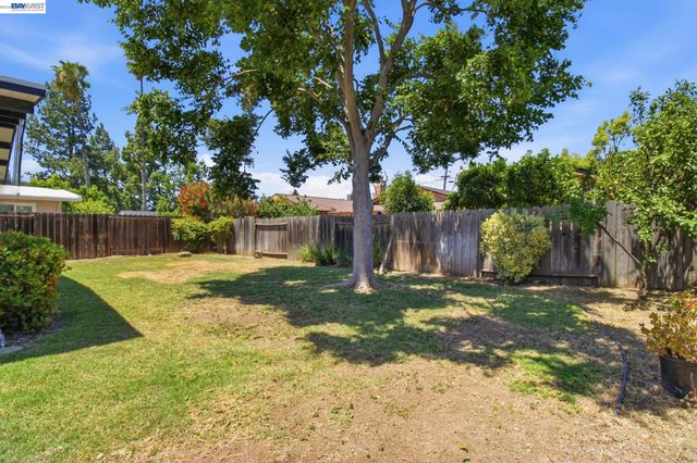 774 Mariposa Ave, Livermore, CA 94551