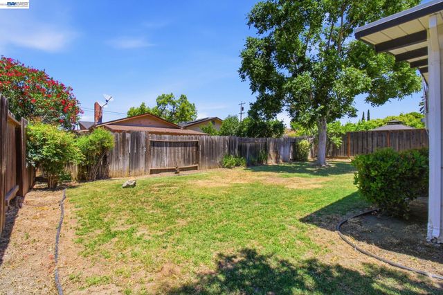 774 Mariposa Ave, Livermore, CA 94551