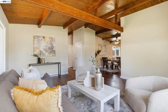 774 Mariposa Ave, Livermore, CA 94551
