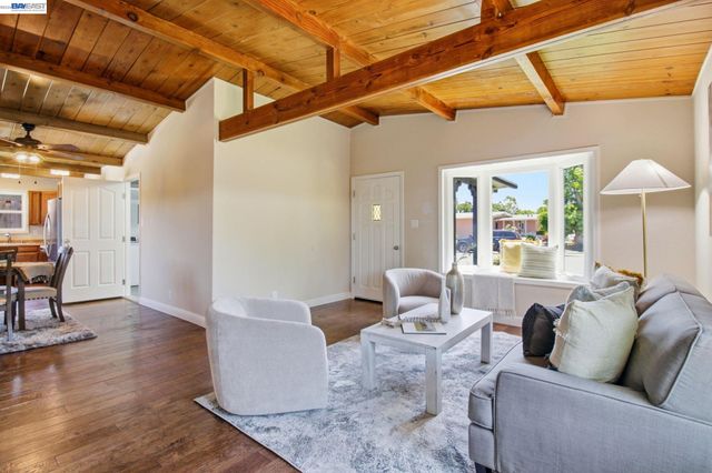 774 Mariposa Ave, Livermore, CA 94551