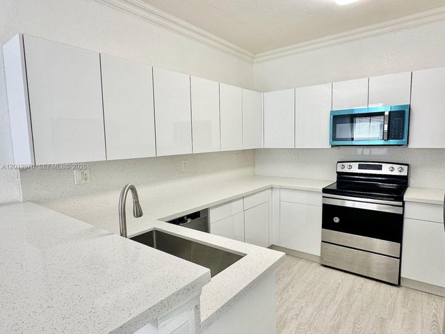 4371 SW 160th Ave 203, Miramar, FL 33027