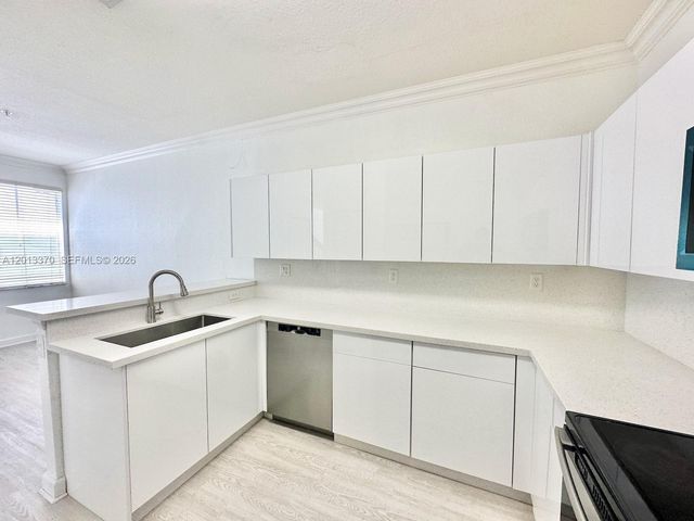 4371 SW 160th Ave 203, Miramar, FL 33027